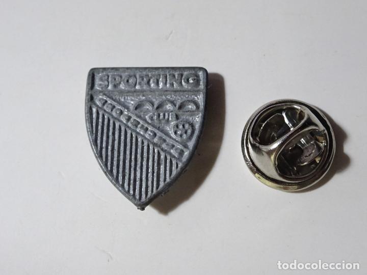 Sammlung von Pins: PIN DE DEPORTES. F&Uacute;TBOL MODESTO. ESCUDO EQUIPO SPORTING DE ARGANZUELA, MADRID