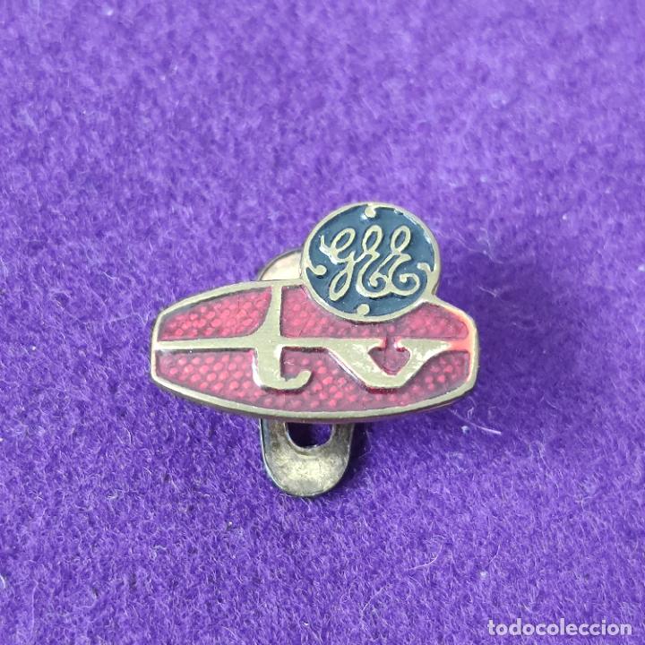 Pins e Spille di collezione: INSIGNIA PUBLICITARIA DE OJAL. GEE TV. GENERAL ELECTRICA ESPA&Ntilde;OLA. PIN PINS. A&Ntilde;OS 50-60.