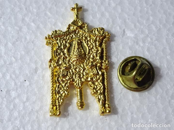 Pins de colecci&oacute;n: PIN RELIGIOSO ROCIERO. SIMPECADO DE LA HERMANDAD DEL ROC&Iacute;O DE ESPARTINAS, SEVILLA. 25