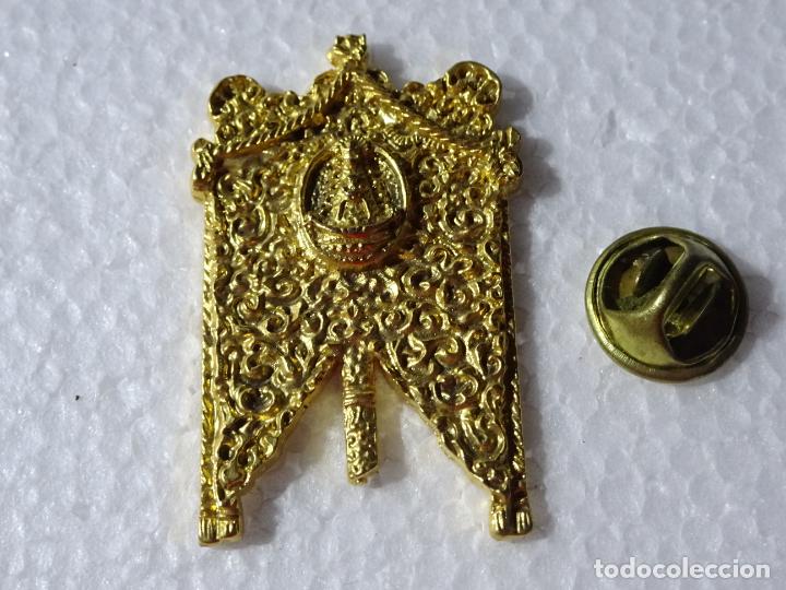 Collection pins: PIN RELIGIOSO ROCIERO. SIMPECADO DE LA HERMANDAD DE TRIGUEROS, HUELVA. 14
