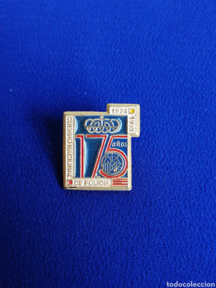 Pins e Spille di collezione: PIN CUERPO NACIONAL DE POLIC&Iacute;A 175 ANIVERSARIO