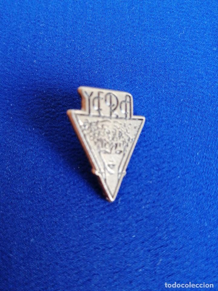 Pins e Spille di collezione: PIN PELUQUERIA