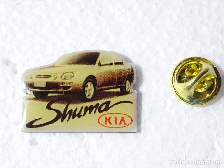 Pins de cole&ccedil;&atilde;o: PIN DE COCHES MOTOS. COCHE KIA SHUMA