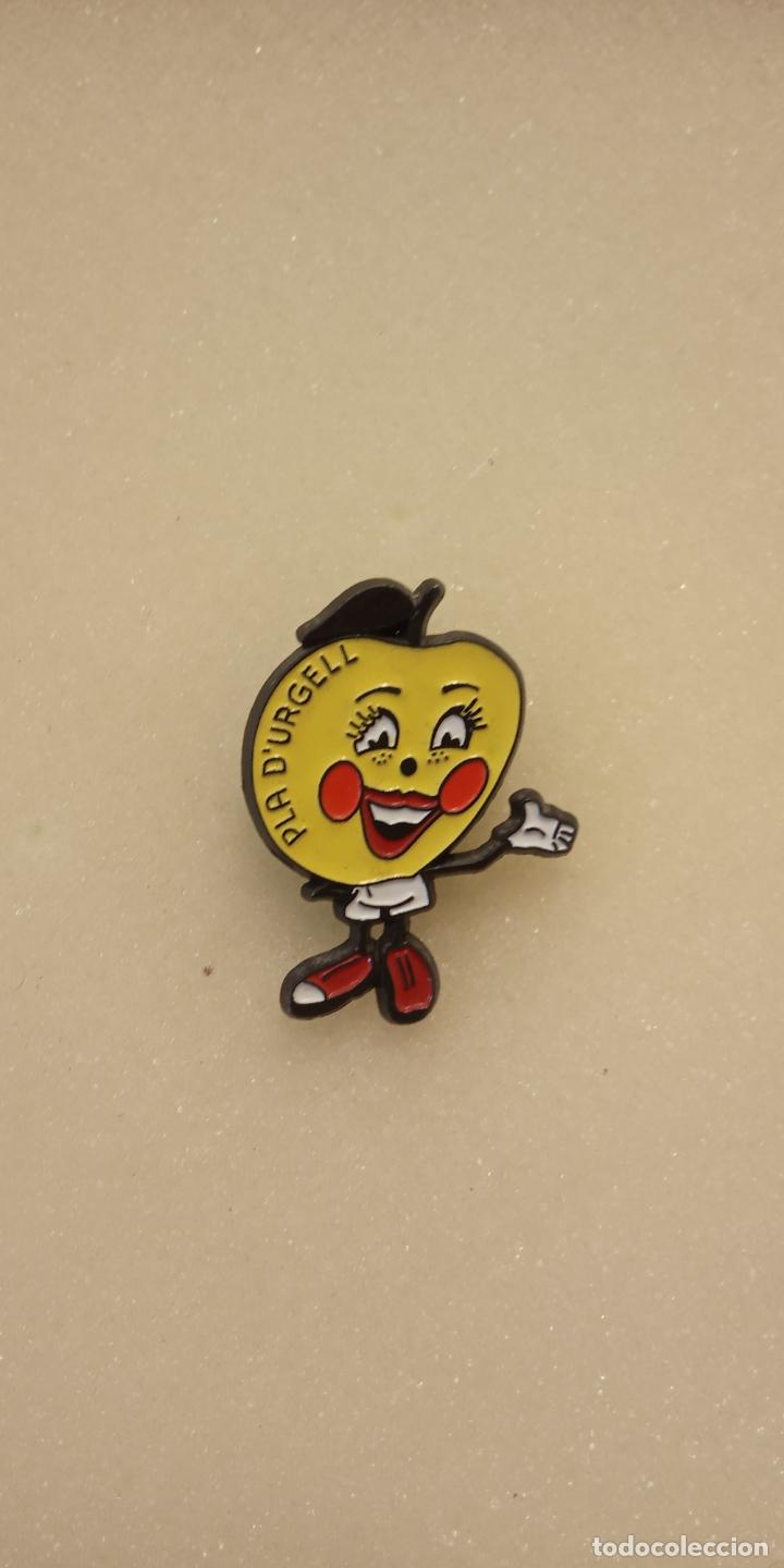 Collection pins: ORIGINAL PIN. PLA D'URGELL.