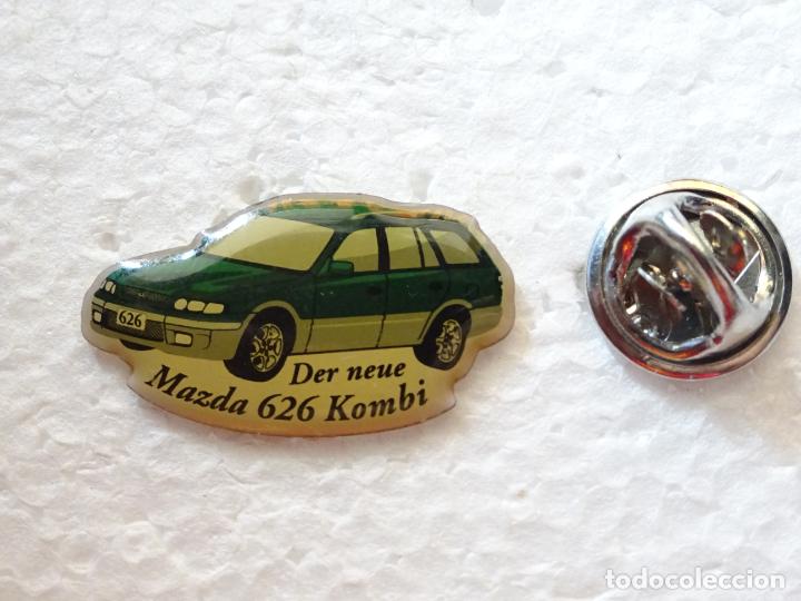 Sammlung von Pins: PIN DE COCHES MOTOS. COCHE MAZDA 626 KOMBI