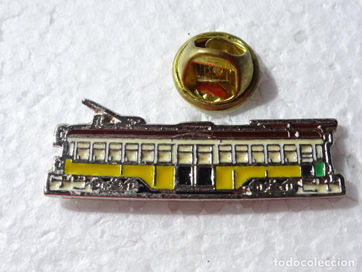 Pins de cole&ccedil;&atilde;o: PIN DE TRENES FERROCARRILES. ESPA&Ntilde;A. TRANV&Iacute;AS DE BARCELONA ?