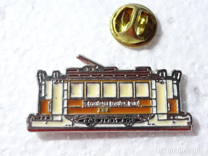 Pins de cole&ccedil;&atilde;o: PIN DE TRENES FERROCARRILES. ESPA&Ntilde;A. TRANV&Iacute;A DE BARCELONA. PLAZA CATALU&Ntilde;A - RAMBLAS