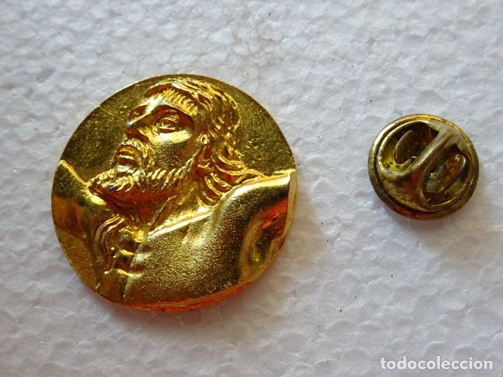 Pins de colecci&oacute;n: PIN RELIGIOSO SEMANA SANTA. COFRAD&Iacute;A HERMANDAD DE SEVILLA. CRISTO DE LA EXALTACI&Oacute;N