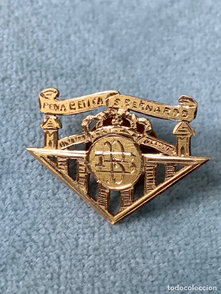Pins e Spille di collezione: Pin ojal Betis. Pedro Chicote. Pe&ntilde;a B&eacute;tica San Bernardo