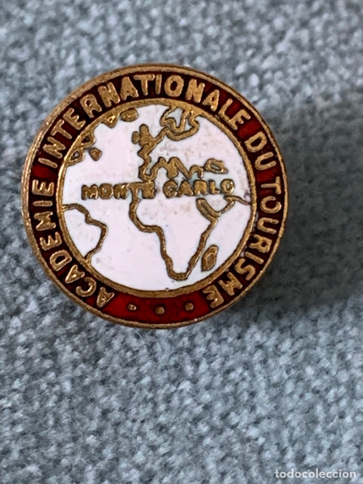 Pins e Spille di collezione: Pin Academie Internationale du Tourisme. Pedro Chicote