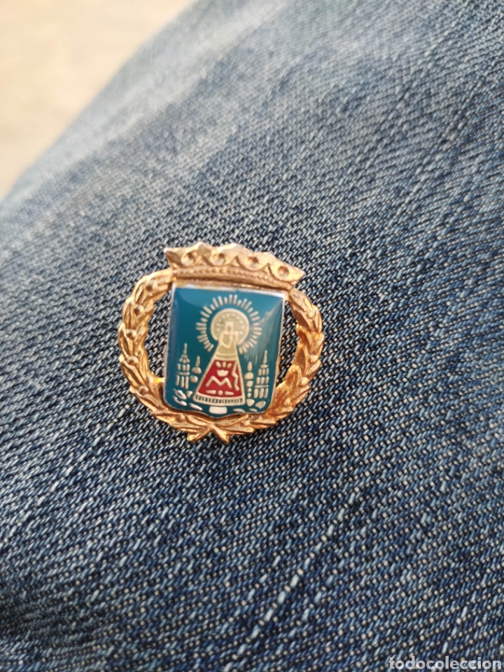 Pins de colecci&oacute;n: Virgen del Pilar Zaragoza a Bas&iacute;lica del Pilar pin badge