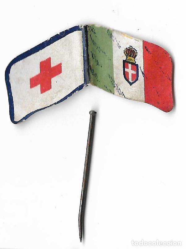 Collection pins: ANTIGUA BANDERITA CRUZ ROJA PAPEL ( ABIERTA )