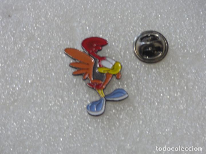 Collection pins: Pins.