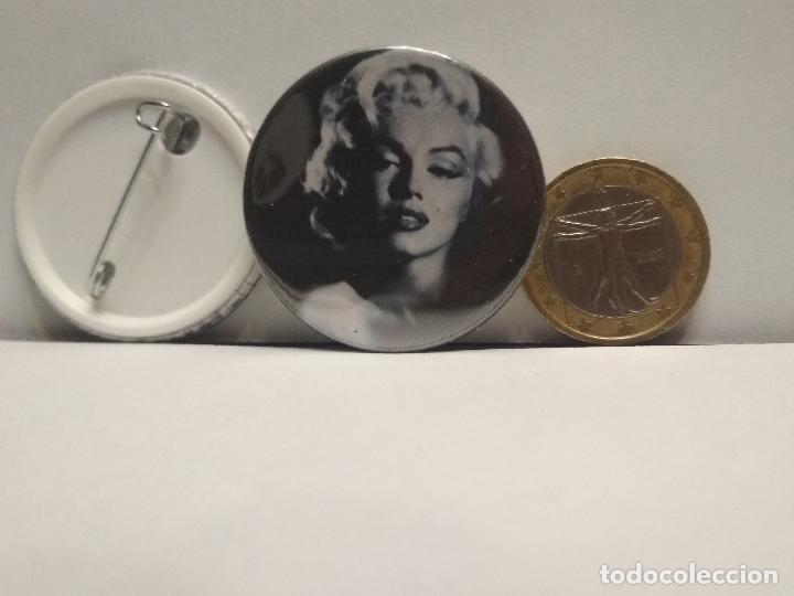 Pins de colecci&oacute;n: CHAPA BOTON ALFILER PIN O IMAN Marilyn Monroe 38mm PEPETO