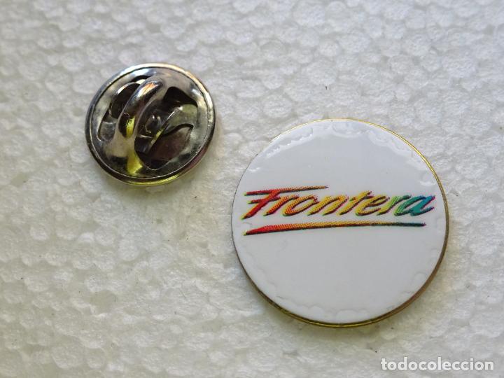 Pins e Spille di collezione: PIN DE COCHES MOTOS. TODOTERRENO OPEL FRONTERA
