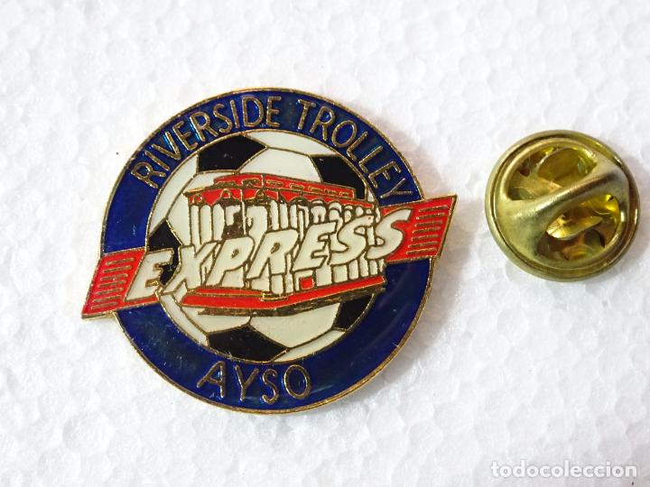 Sammlung von Pins: PIN DE TRENES FERROCARRILES. ESTADOS UNIDOS - CANAD&Aacute;. RIVERSIDE TROLLEY EXPRESS AYSO
