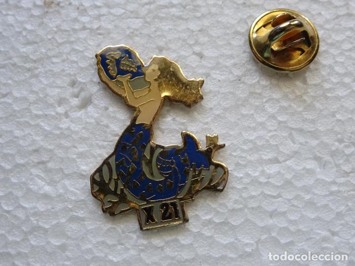 Sammlung von Pins: PIN. MUJER SIRENA MITOLOG&Iacute;A