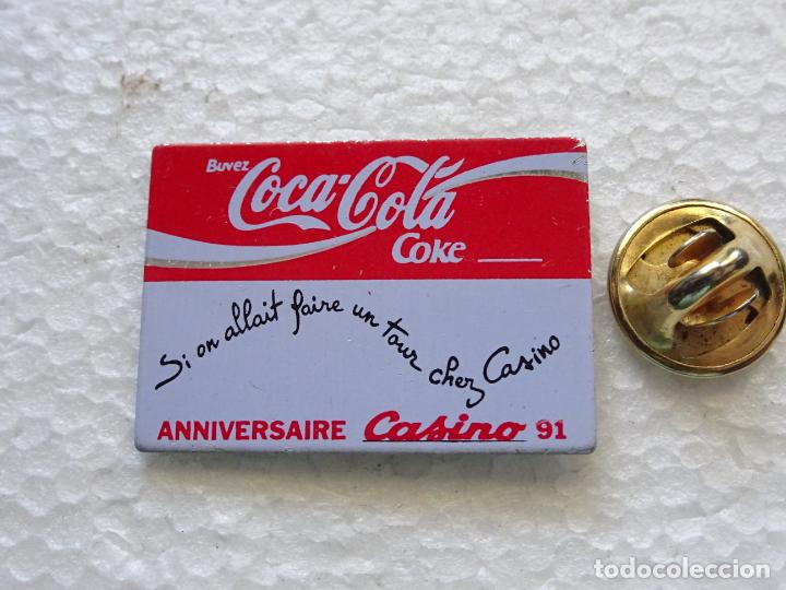 Pins de colecci&oacute;n: PIN DE BEBIDAS. COCA COLA SUPERMERCADOS CASINO 1991