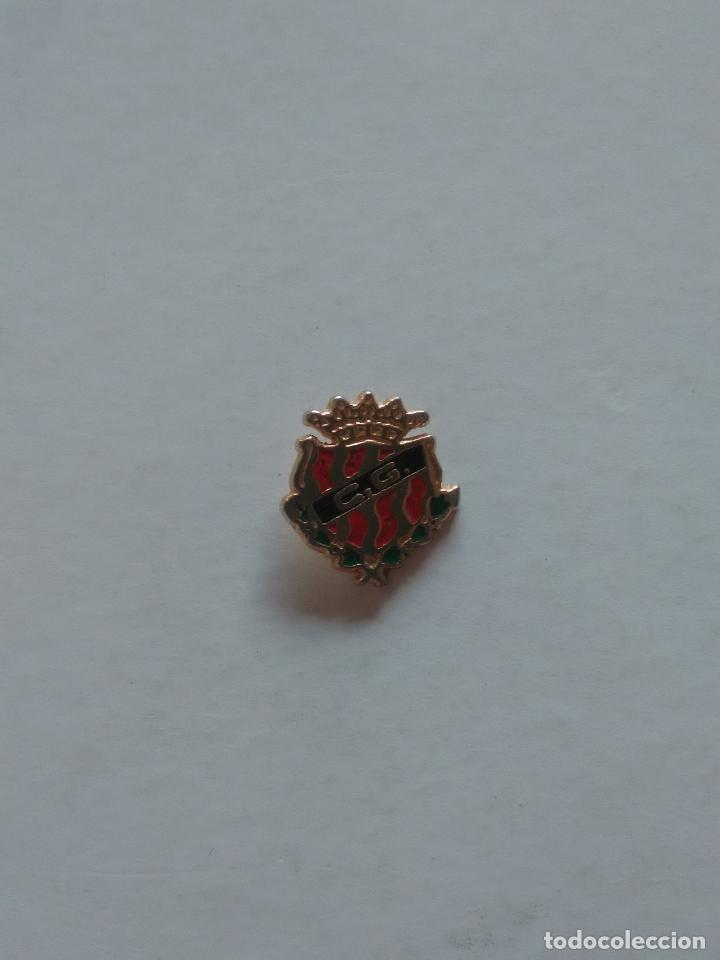 Pins de colecci&oacute;n: PIN INSIGNIA FUTBOL CLUB GIMNASTIC TARRAGONA NASTIC