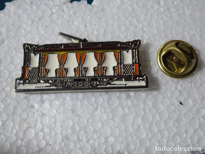 Pins de colecci&oacute;n: PIN DE TRENES FERROCARRILES. ESPA&Ntilde;A. ANTIGUO TRANV&Iacute;A DE BARCELONA
