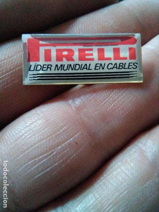 Pins de colecci&oacute;n: INSIGNIA PINS MOTOR AUTOM&Oacute;VILES PIRELLI LIDER MUNDIAL EN CABLES