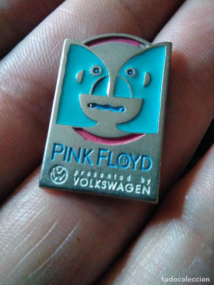Pins de colecci&oacute;n: INSIGNIA PINS MOTOR AUTOM&Oacute;VILES PINK FLOID WOLKSWAGEN
