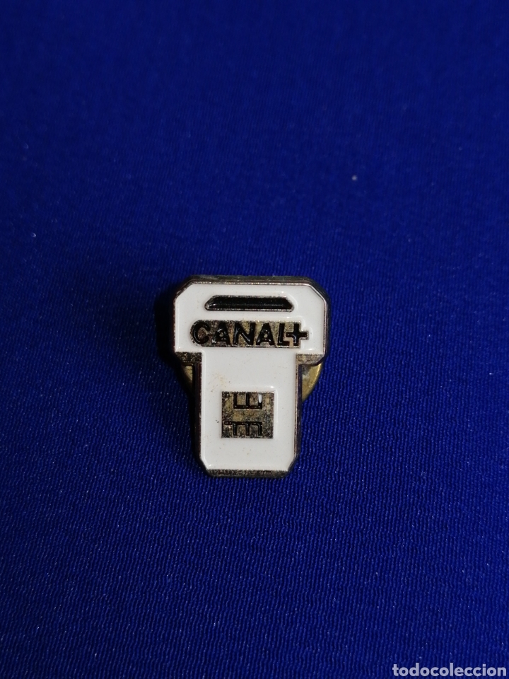 Sammlung von Pins: PIN CANAL PLUS