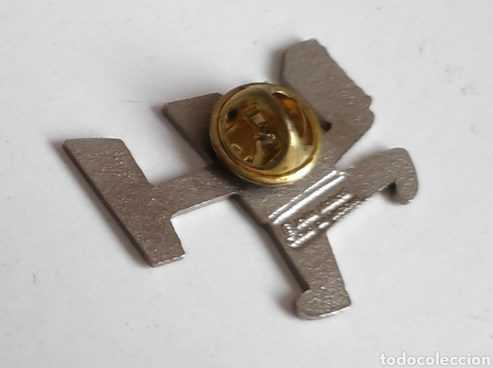 Pins de colecci&oacute;n: Pin Javier Mariscal, Circulo de Lectores - Foto 2