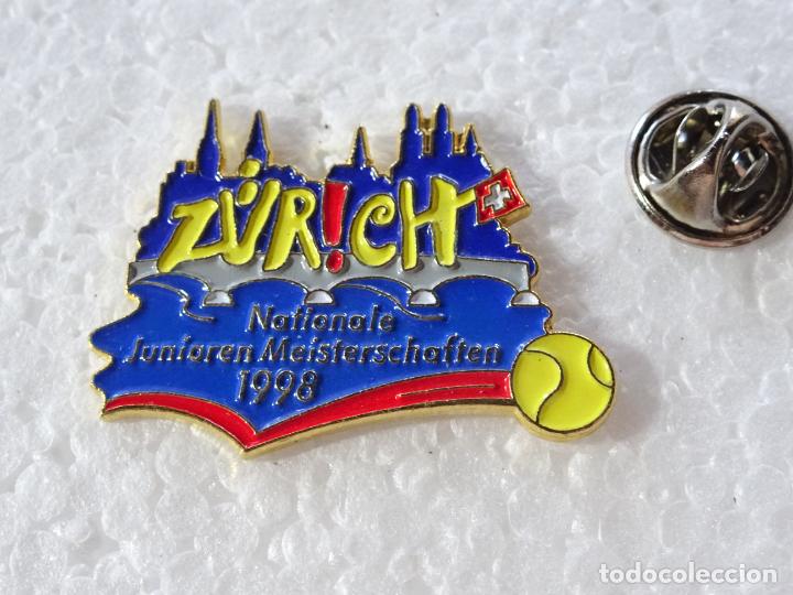Pin's de collection: PIN DE DEPORTES. TENIS. ZURICH 1998 CAMPEONATOS NACIONALES SUIZA