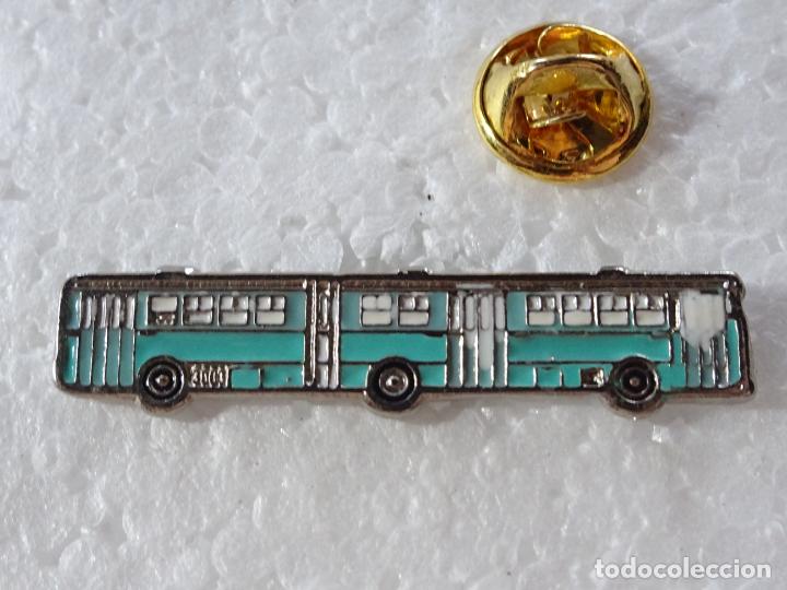 Collection pins: PIN DE COCHES MOTOS. BUS AUTOB&Uacute;S ARTICULADO