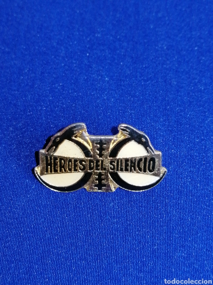 Pins de colecci&oacute;n: HEROES DEL SILENCIO - Foto 1