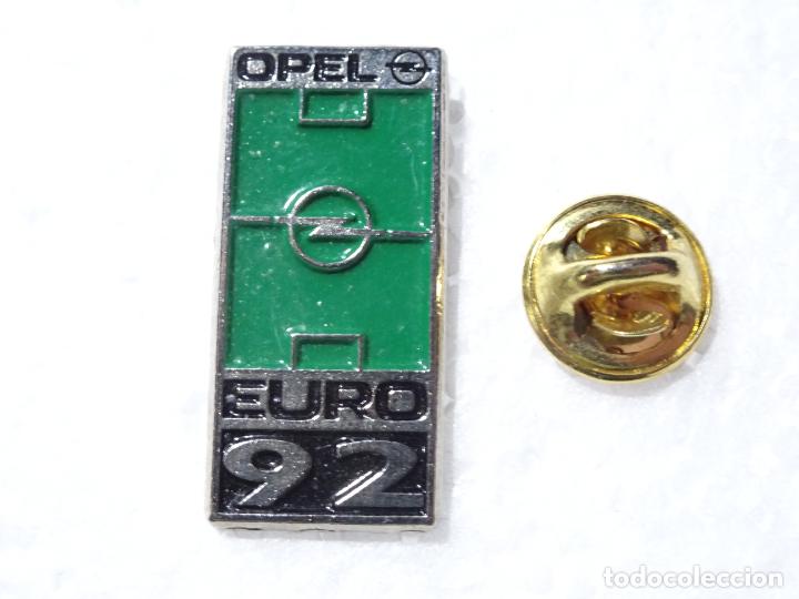 Pin's de collection: PIN DE DEPORTES. EURO EUROCOPA DE F&Uacute;TBOL SUECIA 92 1992. PATROCINADOR OPEL
