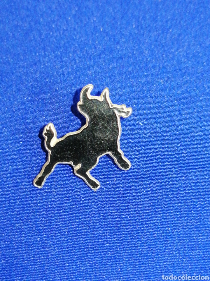 Pins de colecci&oacute;n: PIN VAQUEROS LOIS TORO - Foto 1