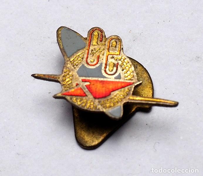 Pins de colecci&oacute;n: Antiguo pin de ojal. CE - Foto 1