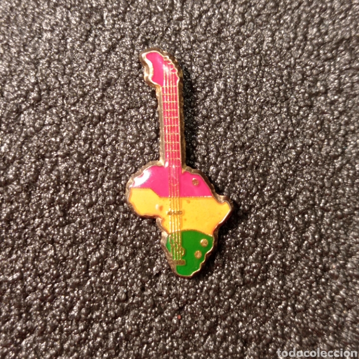 Pins de cole&ccedil;&atilde;o: Pin tur&iacute;stico AFRICA