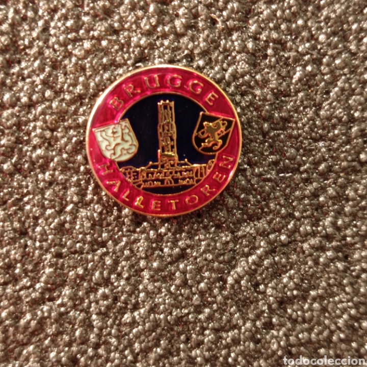 Pins de cole&ccedil;&atilde;o: Pin tur&iacute;stico BRUJAS