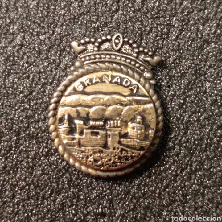 Pins de colecci&oacute;n: Pin tur&iacute;stico GRANADA - Foto 1