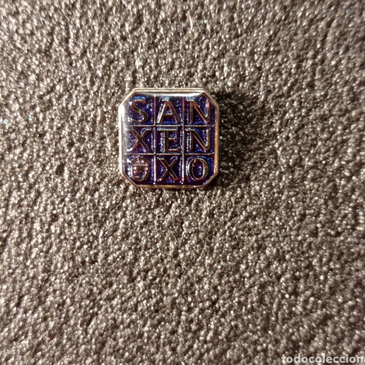 Pins e Spille di collezione: Pin tur&iacute;stico SANXENXO (Pontevedra)