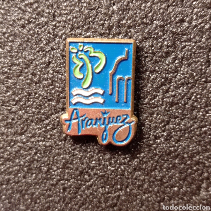 Pins e Spille di collezione: Pin tur&iacute;stico ARANJUEZ (Madrid)
