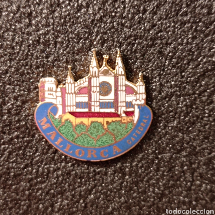 Sammlung von Pins: Pin tur&iacute;stico MALLORCA