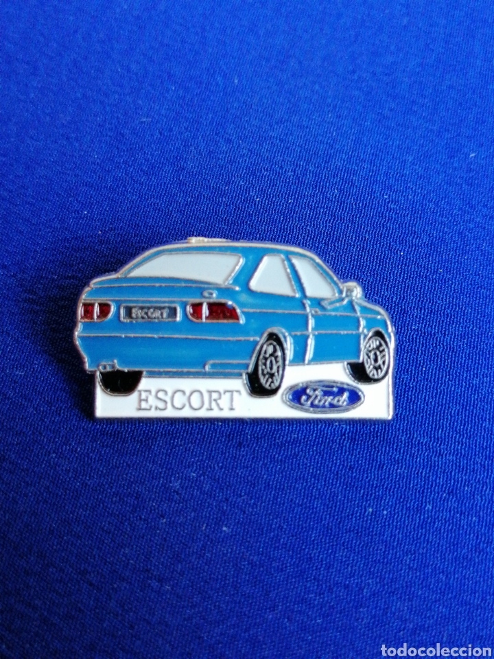 Pins de colecci&oacute;n: PIN FORD ESCORT