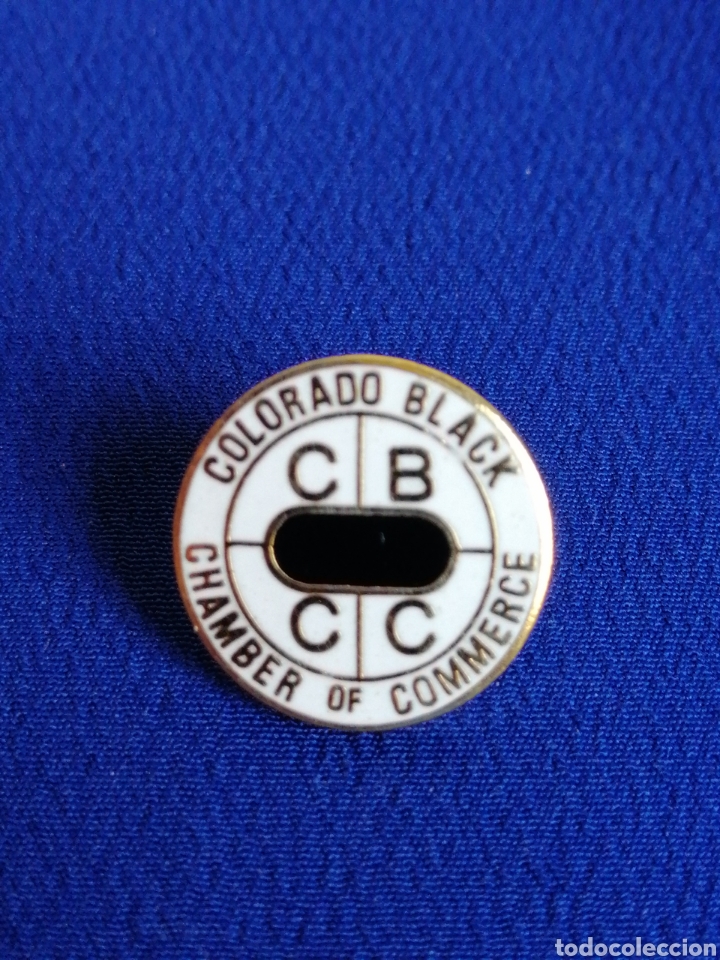 Collection pins: C&Aacute;MARA DE COMERCIO NEGRA DE COLORADO