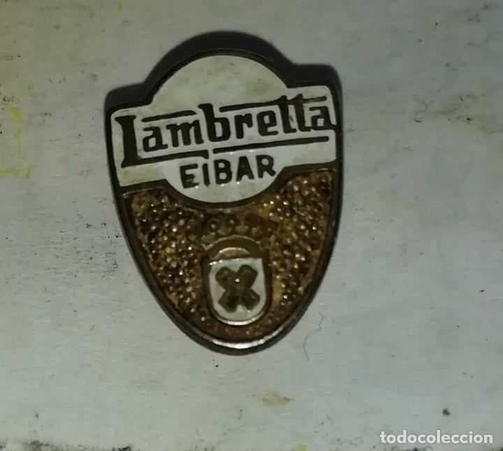 Pins de colecci&oacute;n: Pin Lambretta eibar de solapa - Foto 1