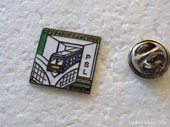 Pins e Spille di collezione: PIN DE TRENES FERROCARRILES. FRANCIA SNCF PSL PARIS BANLIEU