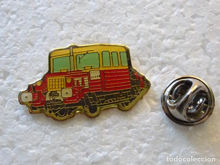 Sammlung von Pins: PIN DE TRENES FERROCARRILES. ANTIGUA LOCOMOTORA