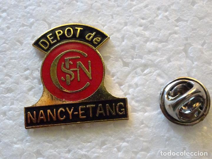 Sammlung von Pins: PIN DE TRENES FERROCARRILES. FRANCIA SNCF NANCY ETANG DEPOT