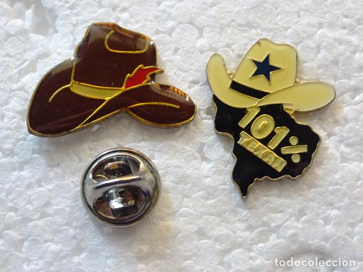 Collection pins: 2 PINS DE TURISMO. TEXAS ESTADOS UNIDOS SOMBRERO T&Iacute;PICO COWBOY