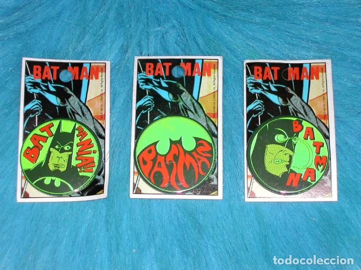 Pins de colecci&oacute;n: Lote de 3 Pin / Chapa diferentes de BATMAN - Originales 1989 DC COMICS - Color Neon