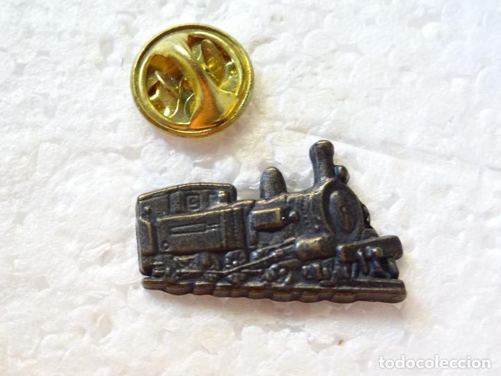 Collection pins: PIN DE TRENES FERROCARRILES. ANTIGUA LOCOMOTORA VAPOR