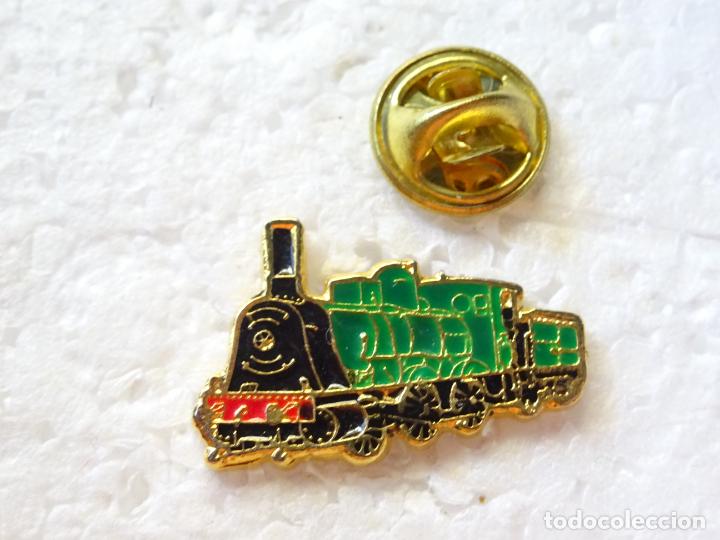 Pin's de collection: PIN DE TRENES FERROCARRILES. ESPA&Ntilde;A. LOCOMOTORA ANTIGUA